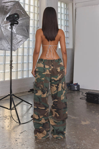 DENIM CAMO CARGO PANTS