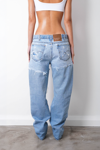 DESTROYED JEANS W32 L32