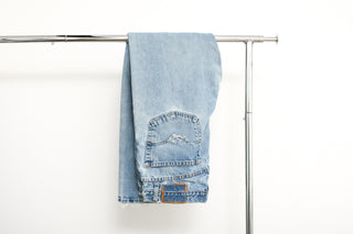 "DISTRESSED" Jeans W37 L32