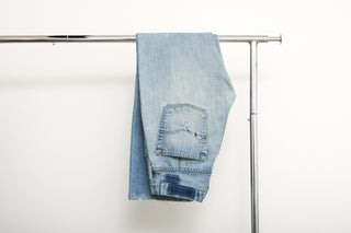 "DISTRESSED" Jeans W33 L31