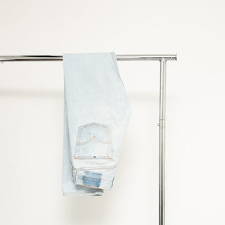 "DISTRESSED" Jeans W26 L33