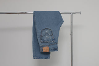 "DISTRESSED" Jeans W35 L31